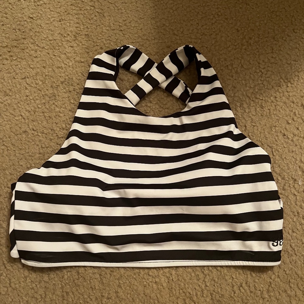 Albion fit bathing suit top